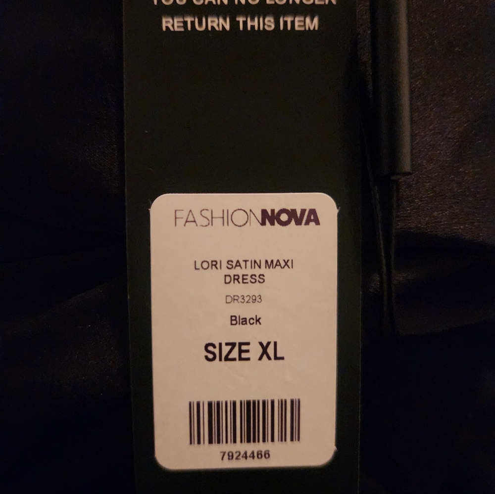 Brand New Elegant Black Halter Dress with Fur Trim - Picture 6 of 6